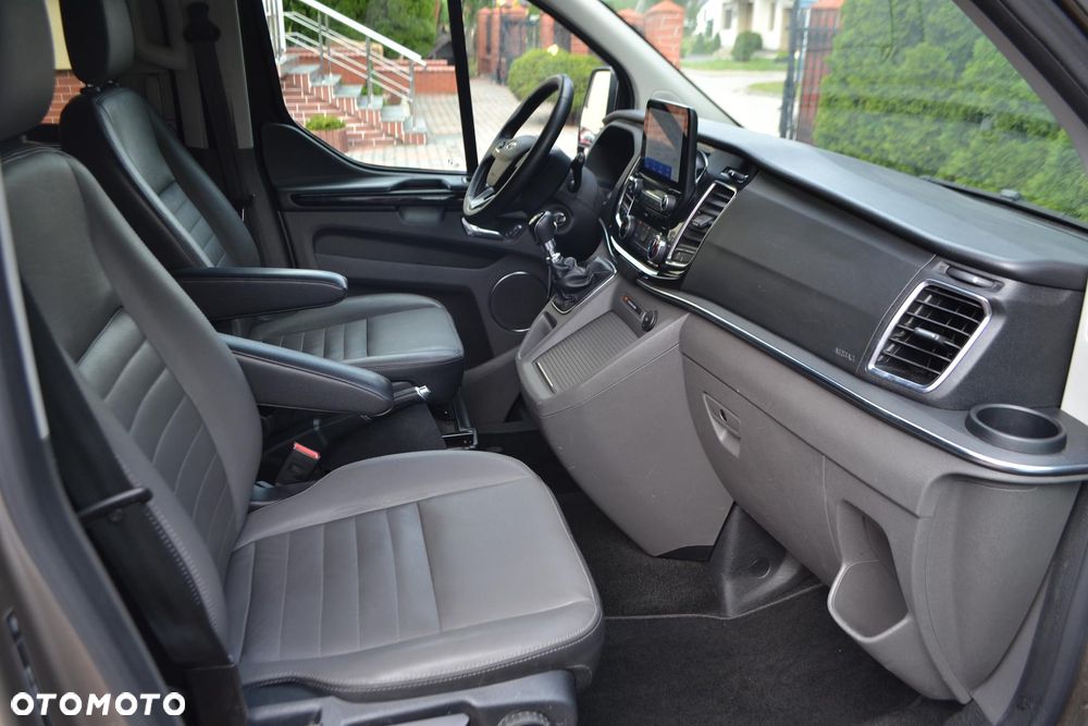 Ford Tourneo Custom 2.0 EcoBlue Hybrid L2 Titanium - 28