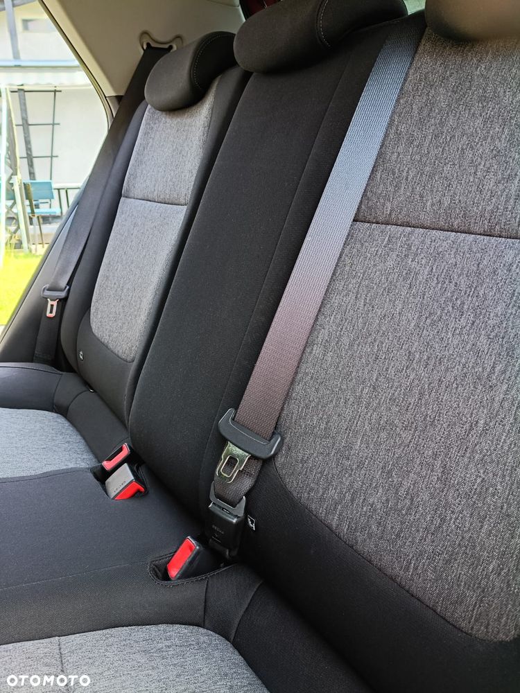 Kia Stonic 1.4 L - 30