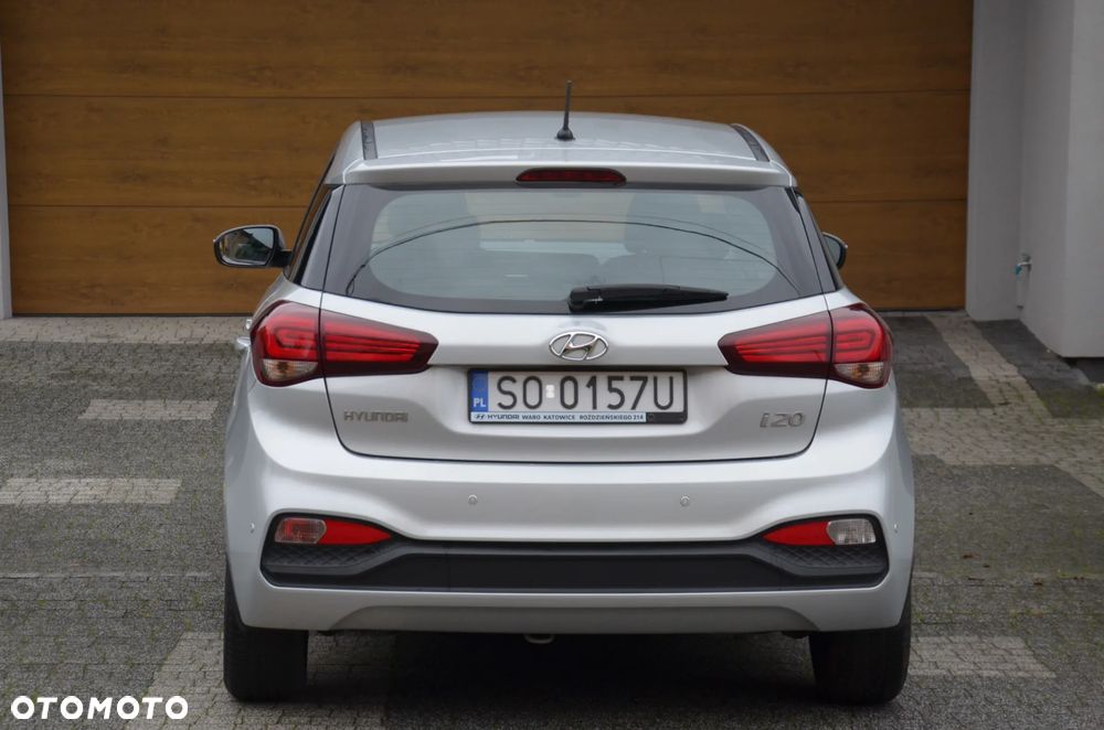 Hyundai i20 1.2 Classic + - 11