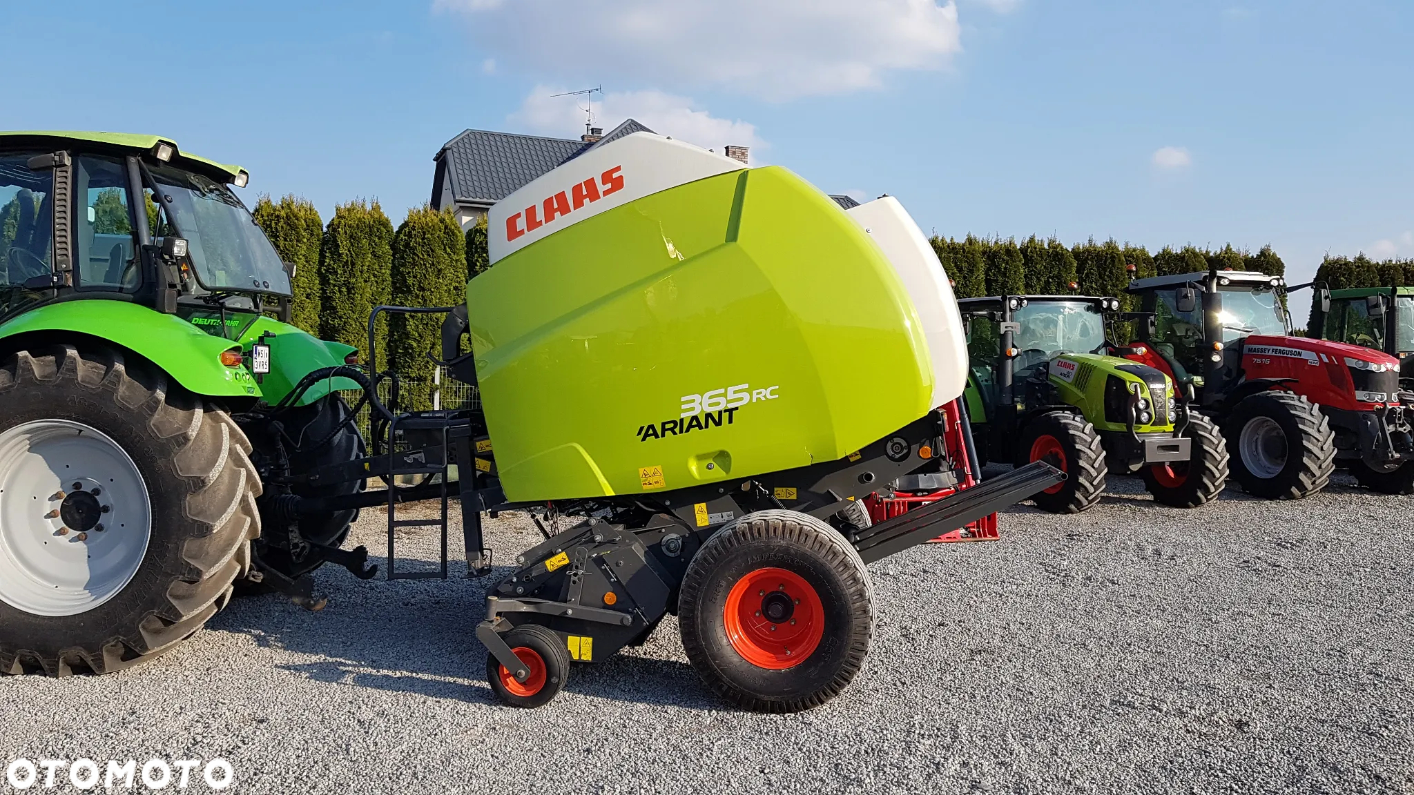 Claas VARIANT 365 RC 2013R - 12