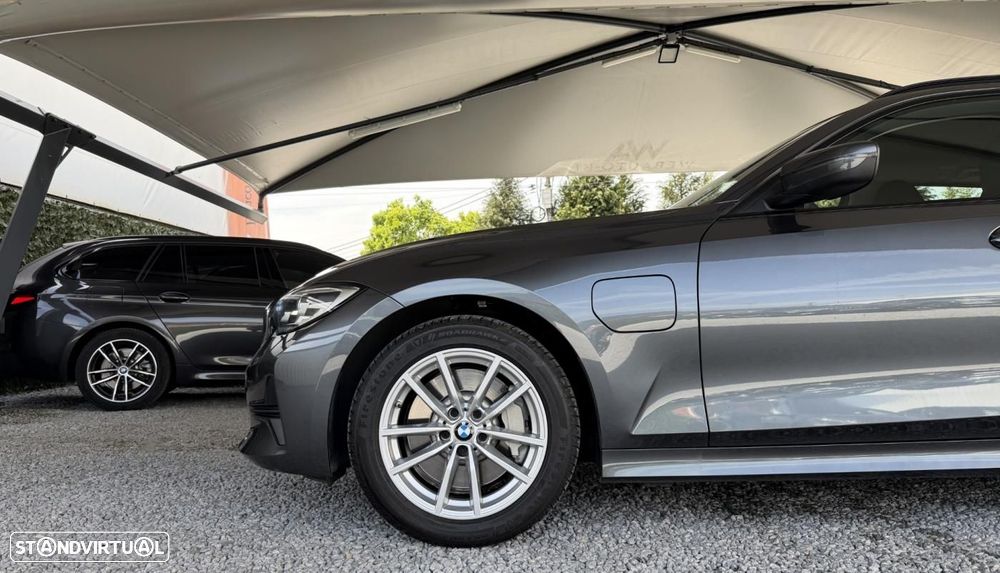 BMW 330 e Corporate Edition Auto - 49