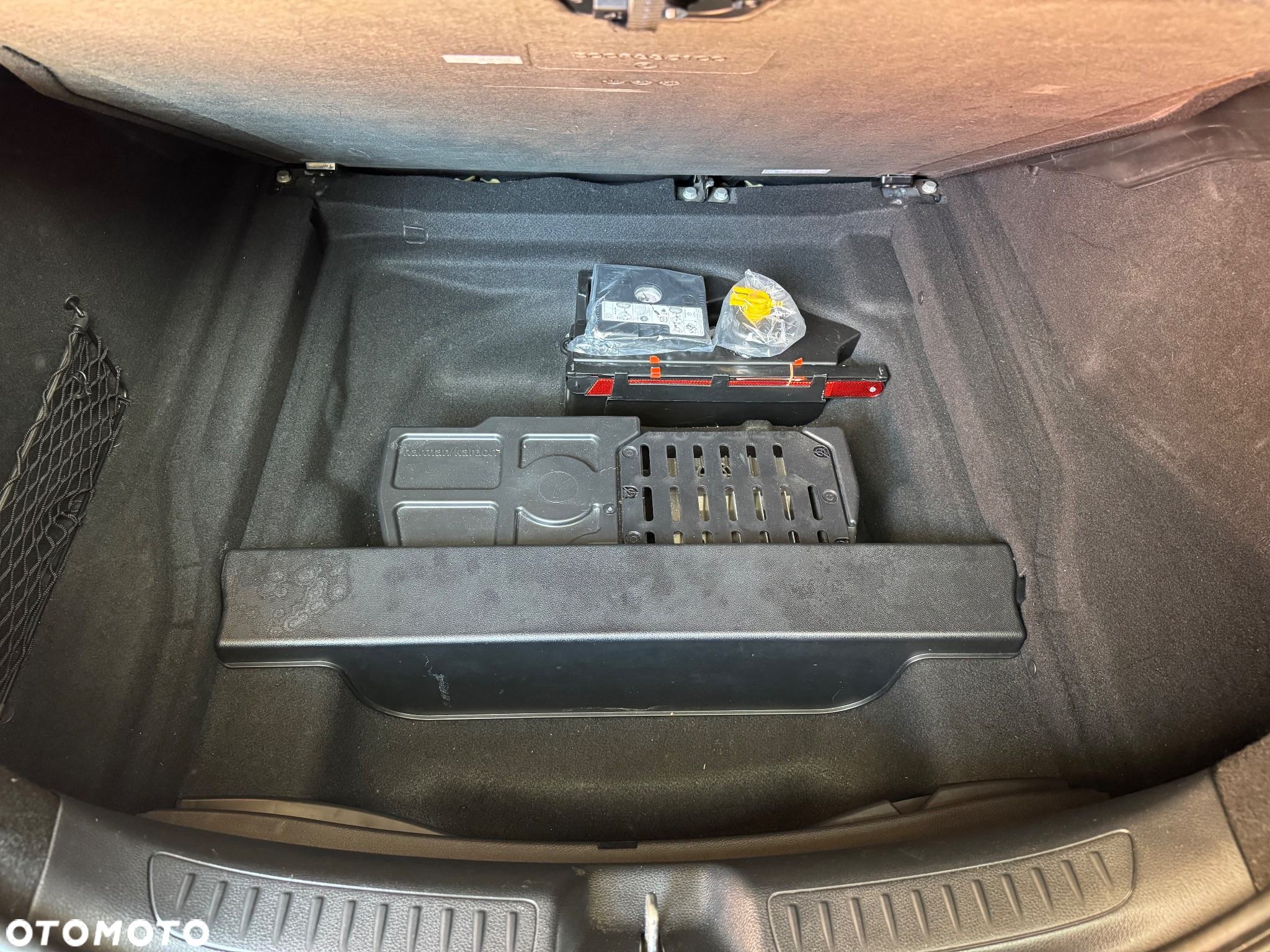 Mercedes-Benz CLA 250 7G-DCT AMG Line - 35