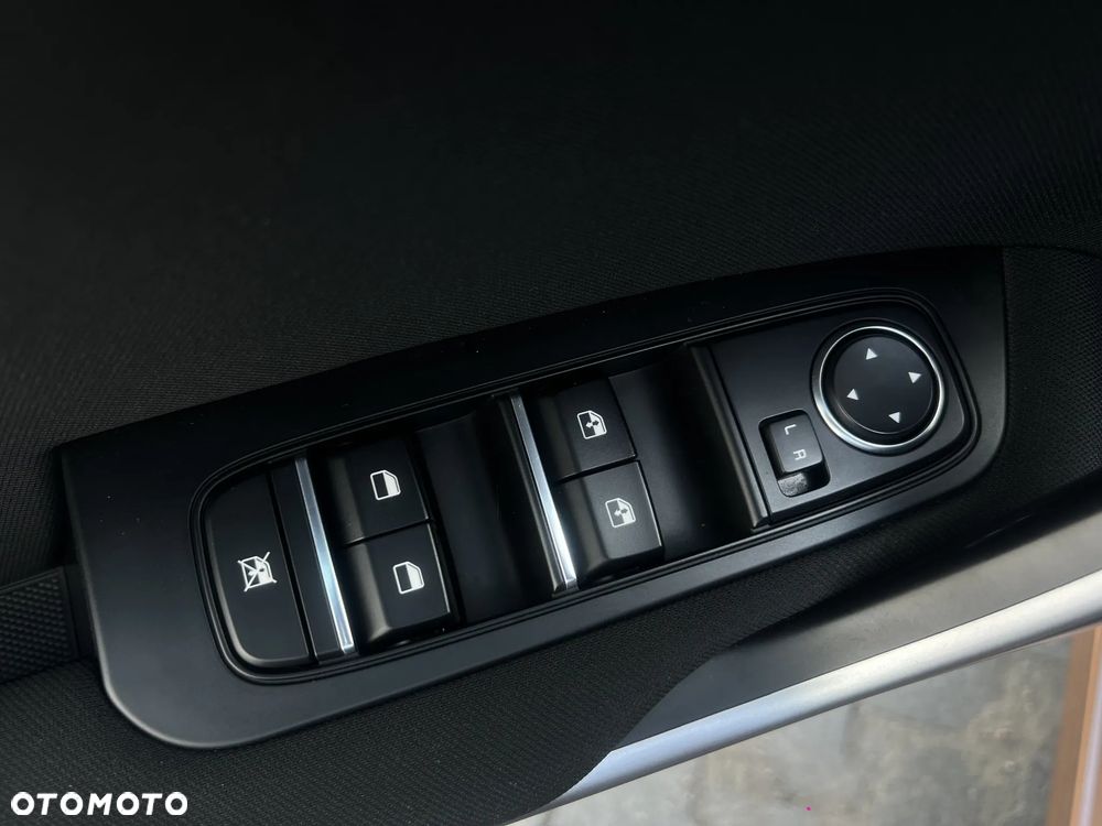 Kia Ceed 1.5 T-GDI M - 20