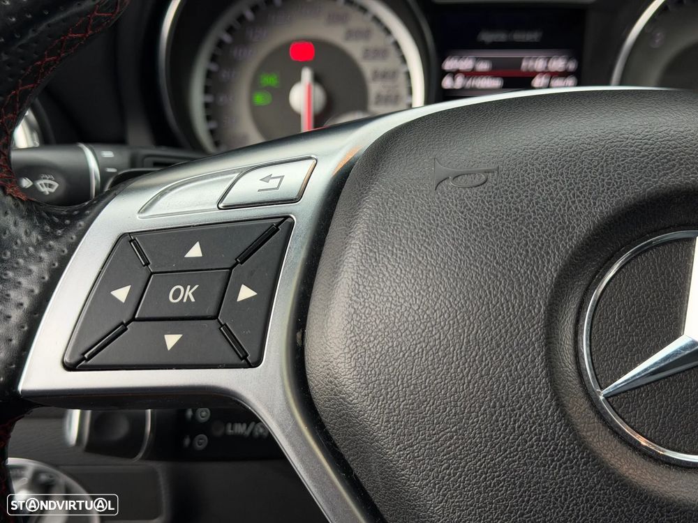 Mercedes-Benz GLA 200 d 7G-DCT AMG Line - 15