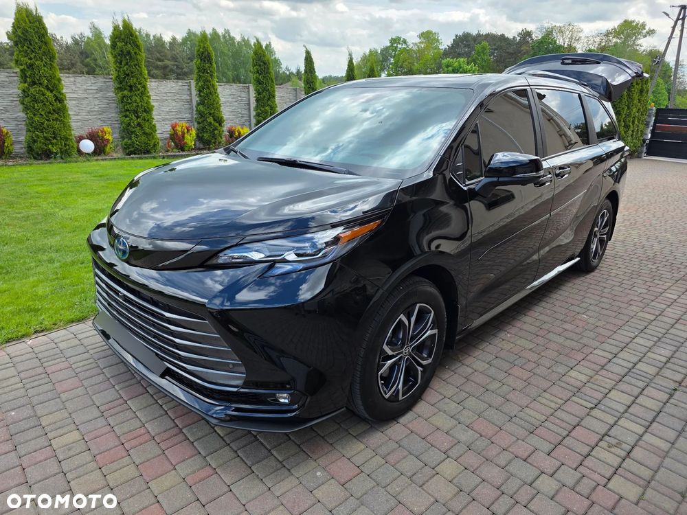 Toyota Sienna - 29