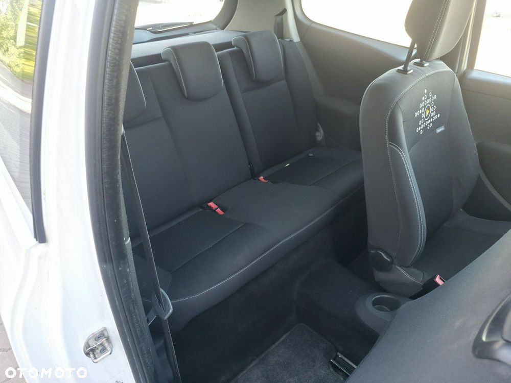 Renault Clio - 8