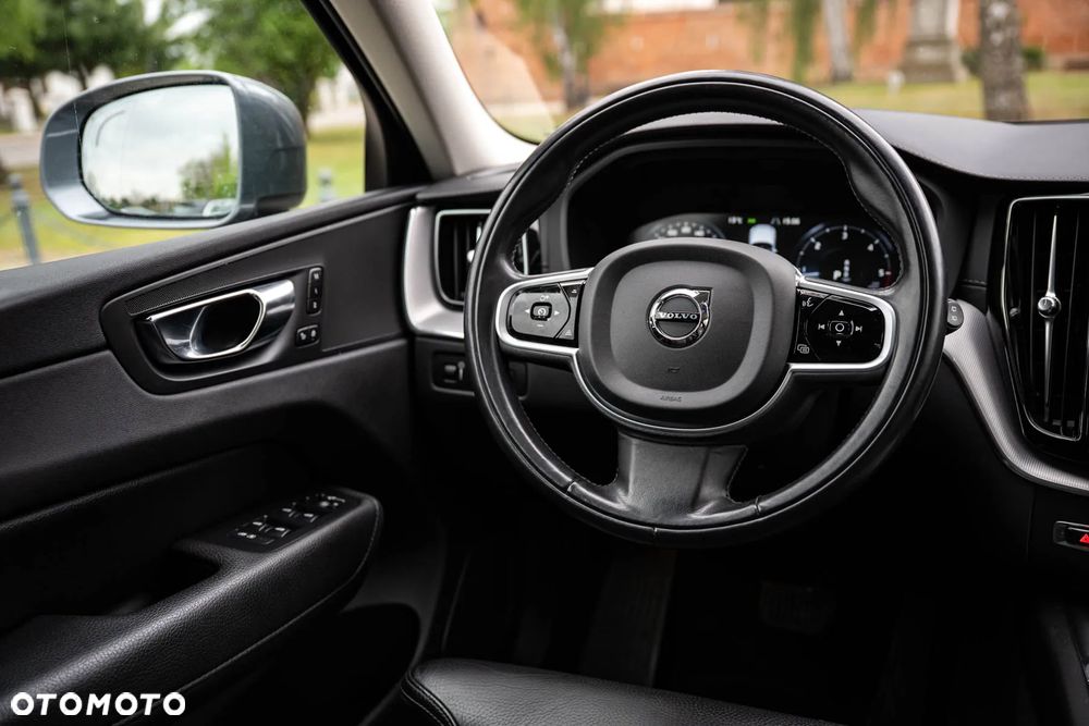 Volvo XC 60 B4 D Geartronic Inscription - 25