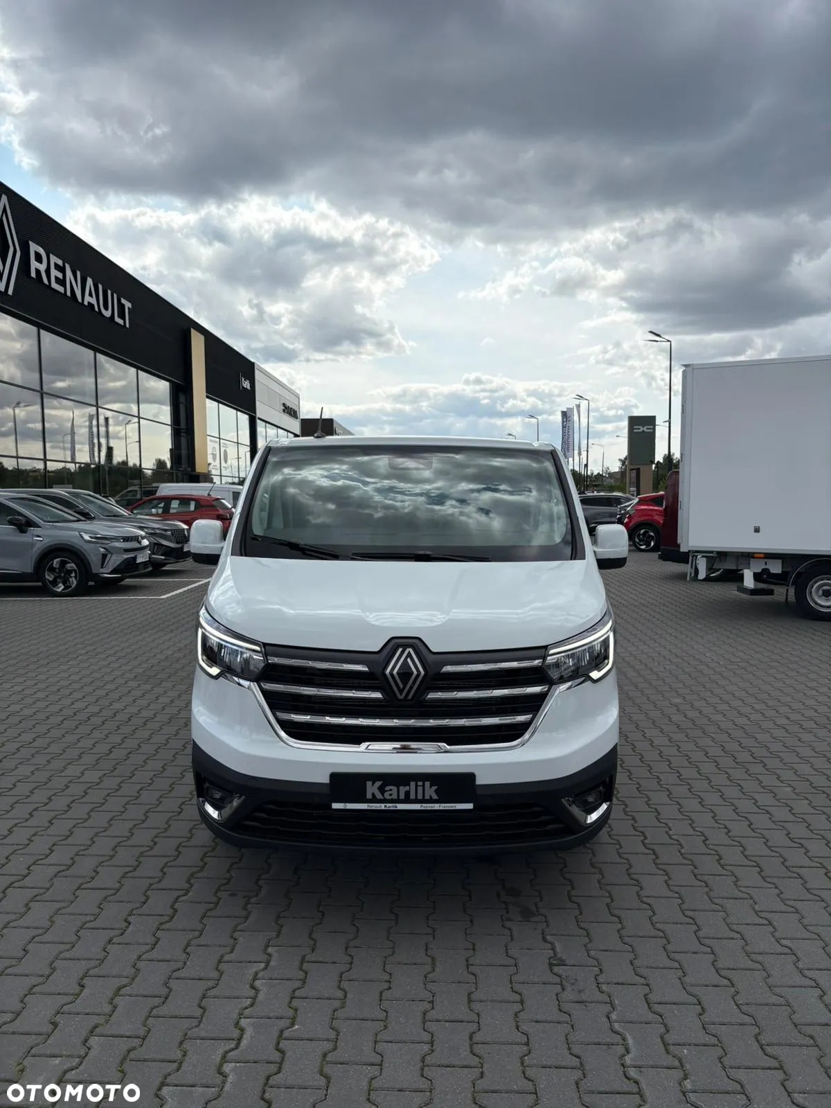 Renault Trafic Furgon L2H1 2.0dCi 170 AT9 automat! - 9