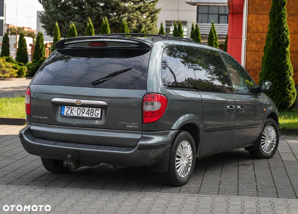 Chrysler Voyager 2.5L CRD LX - 3