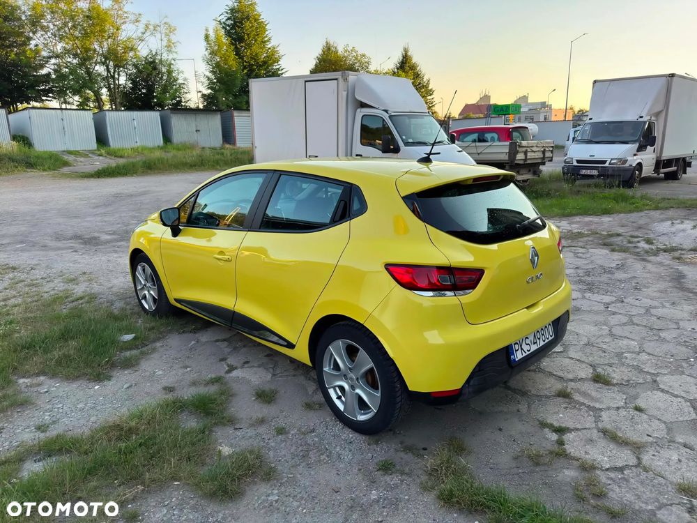 Renault Clio 1.2 16V Expression - 4