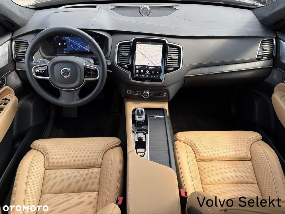Volvo XC 90 - 22