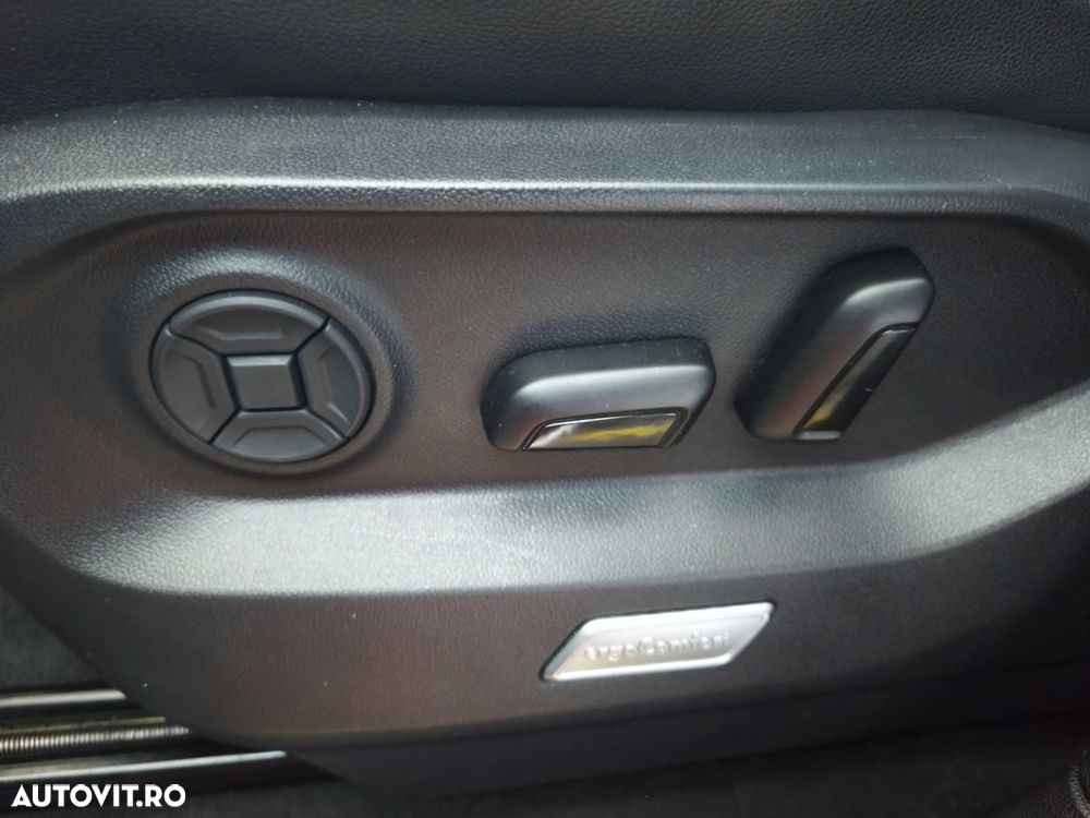 Volkswagen Touareg 3.0 V6 TDI 4Motion DPF Automatik R-Line - 13