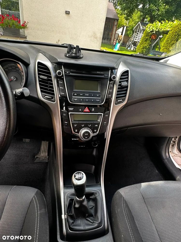 Hyundai i30 1.6 CRDi Comfort - 16