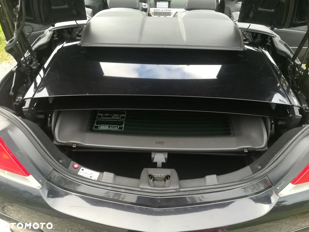 Opel Astra III 1.9 CDTI Sport - 23