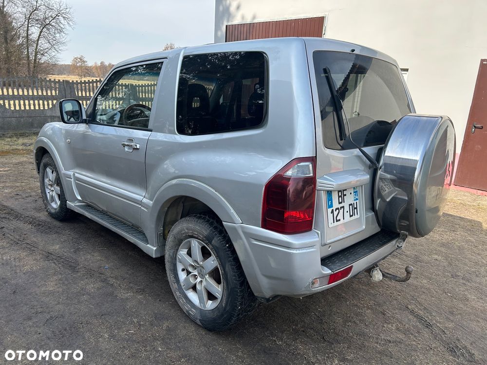 Mitsubishi Pajero 3.2 DI-D Automatik Instyle - 4