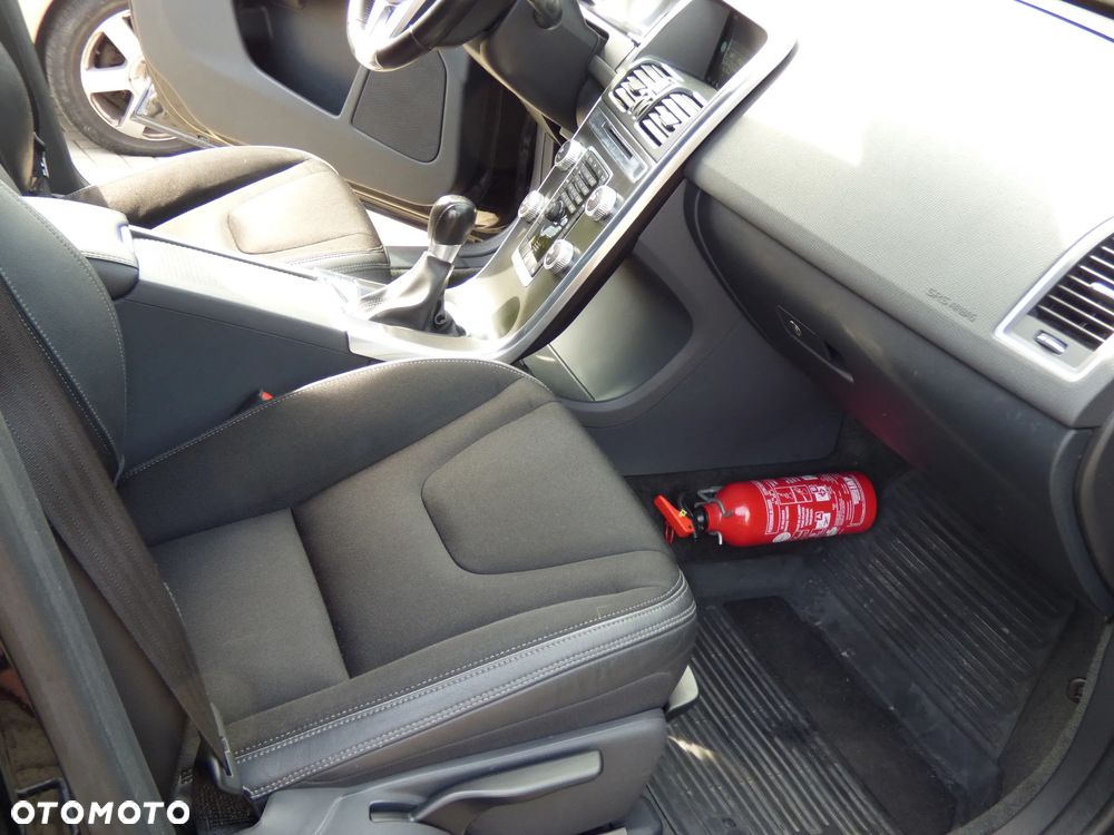 Volvo XC 60 D3 Edition Pro - 23