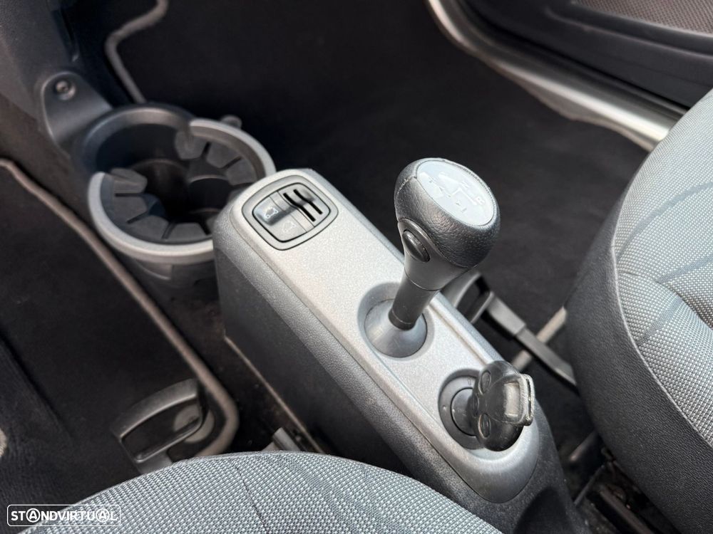 Smart Fortwo Cabrio 0.8 cdi Passion 54 - 13