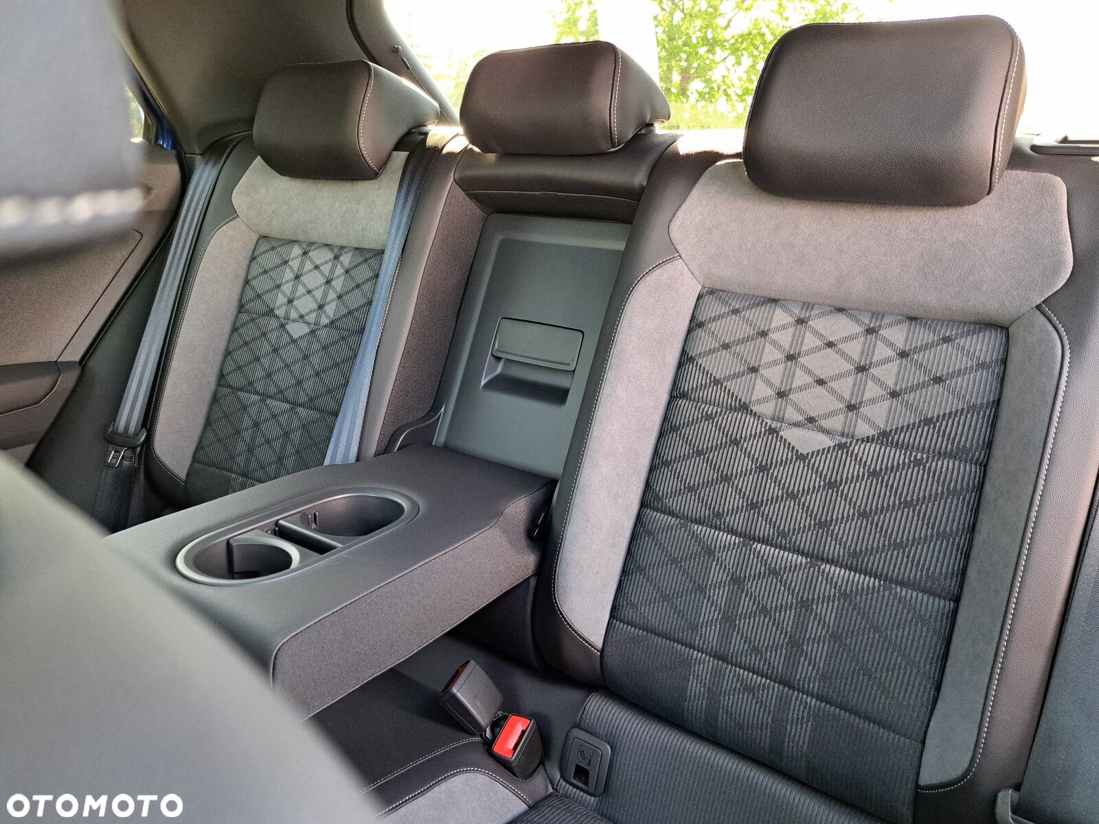 Volkswagen T-Roc 2.0 TSI 4Motion R-Line Plus DSG - 34