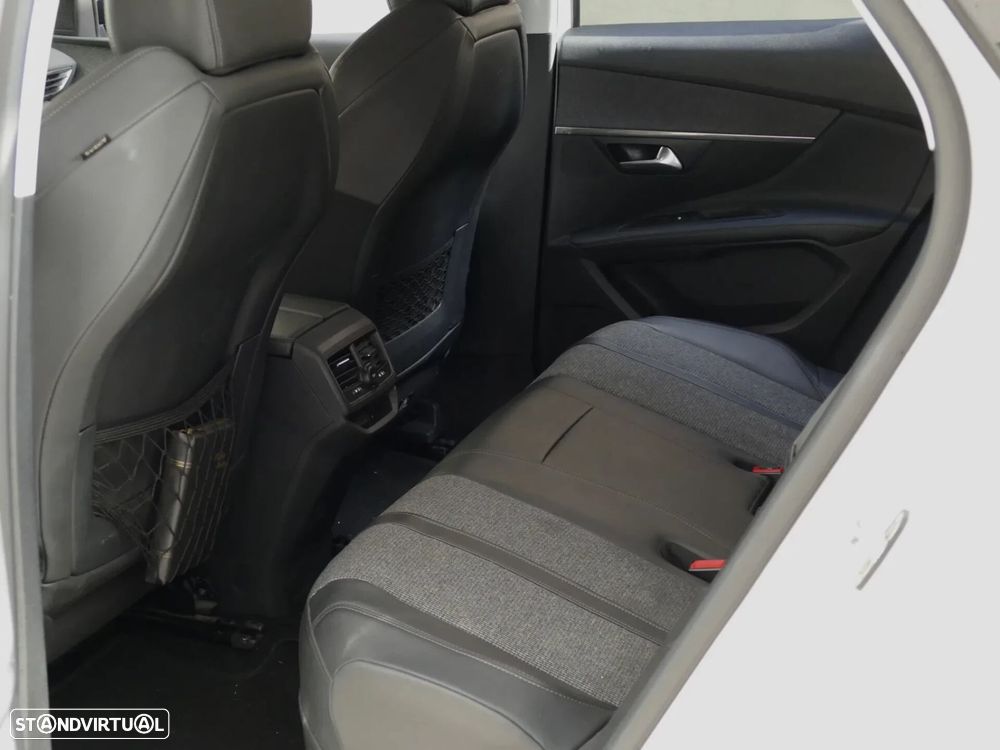 Peugeot 3008 - 28