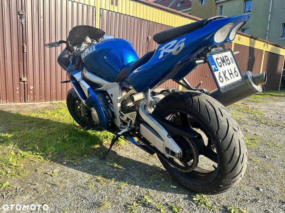 Yamaha R6 - 9