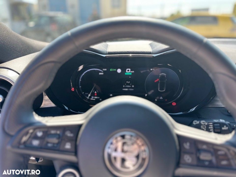 Alfa Romeo Tonale 1.5 FWD AT MHEV TI - 10