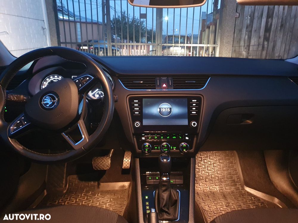 Skoda Octavia 2017 photo 2