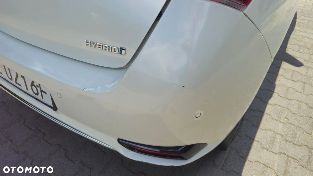 Toyota Auris Hybrid 135 Selection - 15