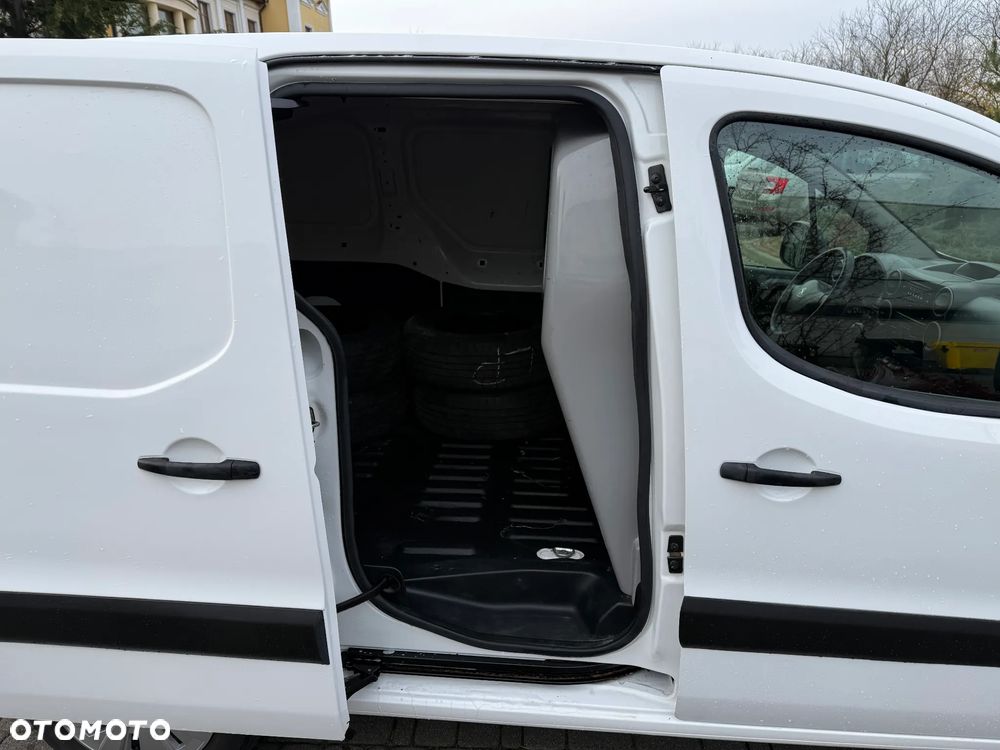 Peugeot PARTNER - 12