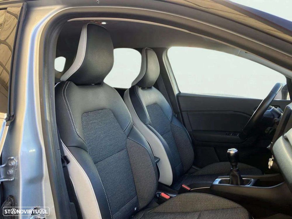 Renault Captur 1.0 TCe Techno - 14