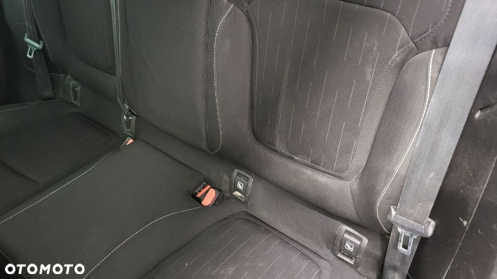 Renault Clio - 19