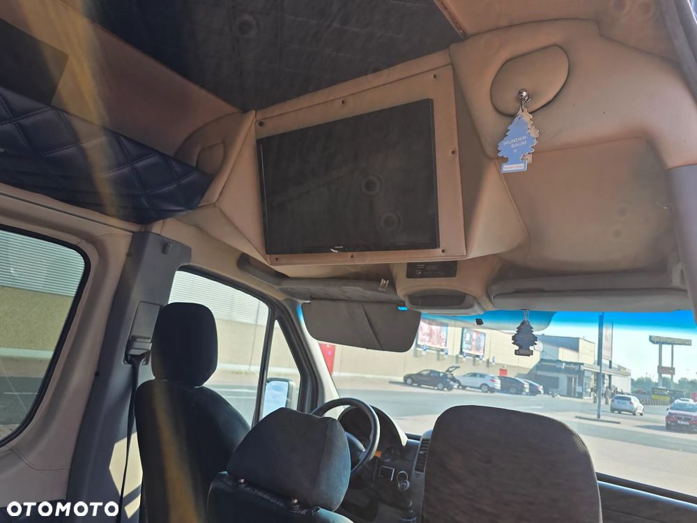 Mercedes-Benz Sprinter 906.213 - 32