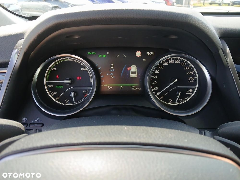 Toyota Camry 2.5 Hybrid Executive CVT - 29