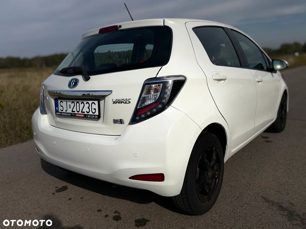 Toyota Yaris - 31