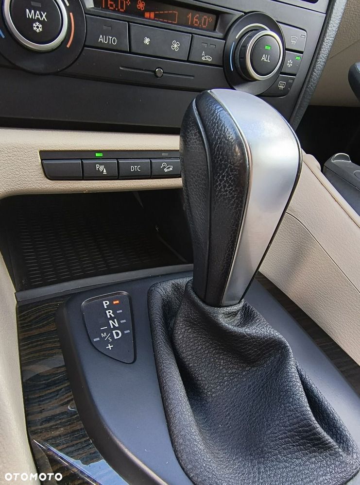 BMW X1 xDrive20d - 30