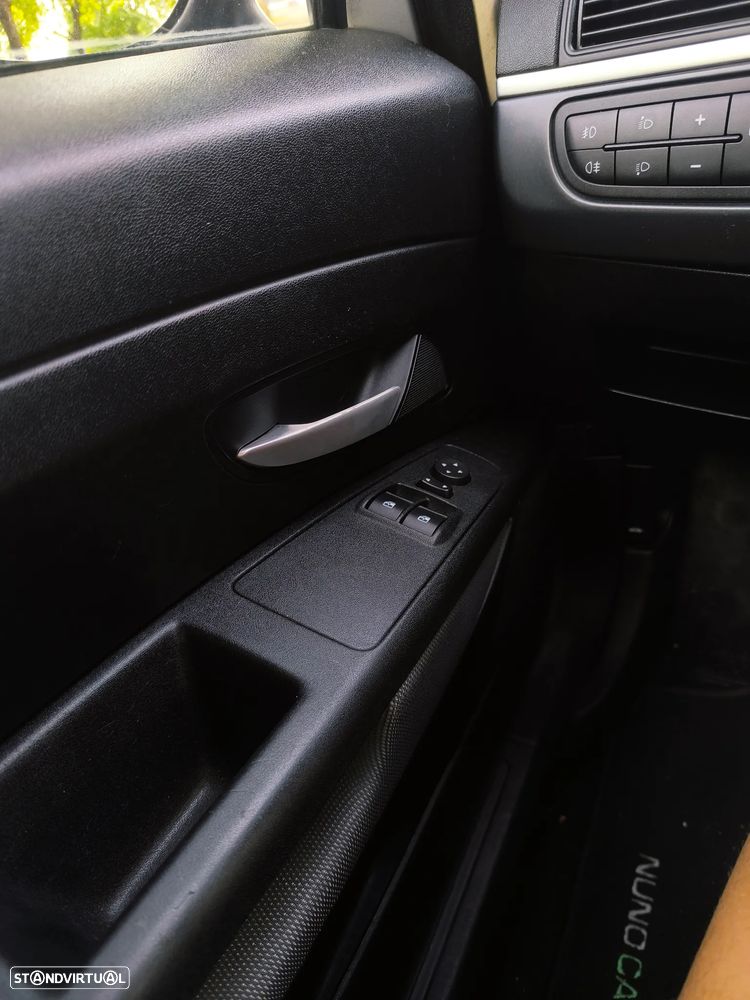 Fiat Grande Punto 1.3 M-Jet Dynamic - 8