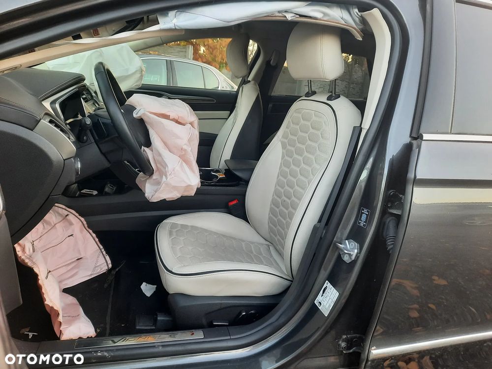 Ford Mondeo 2.0 EcoBlue Vignale Plus - 12