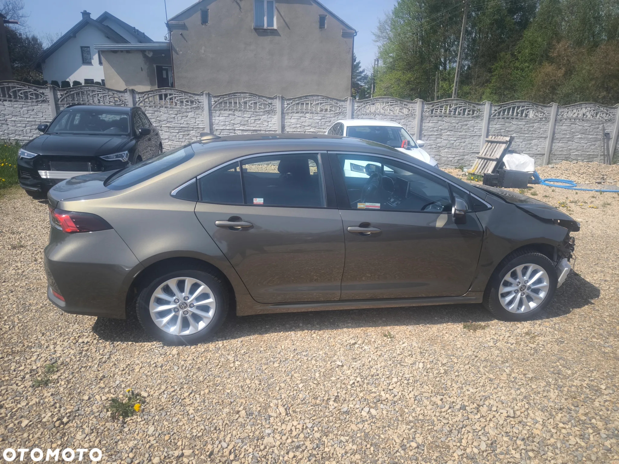 Toyota Corolla - 5