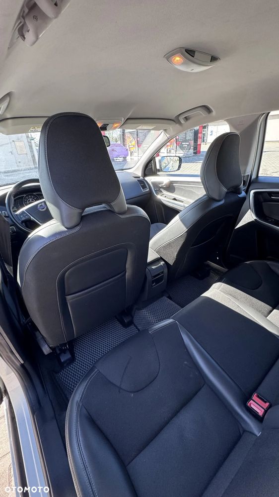 Volvo XC 60 - 15