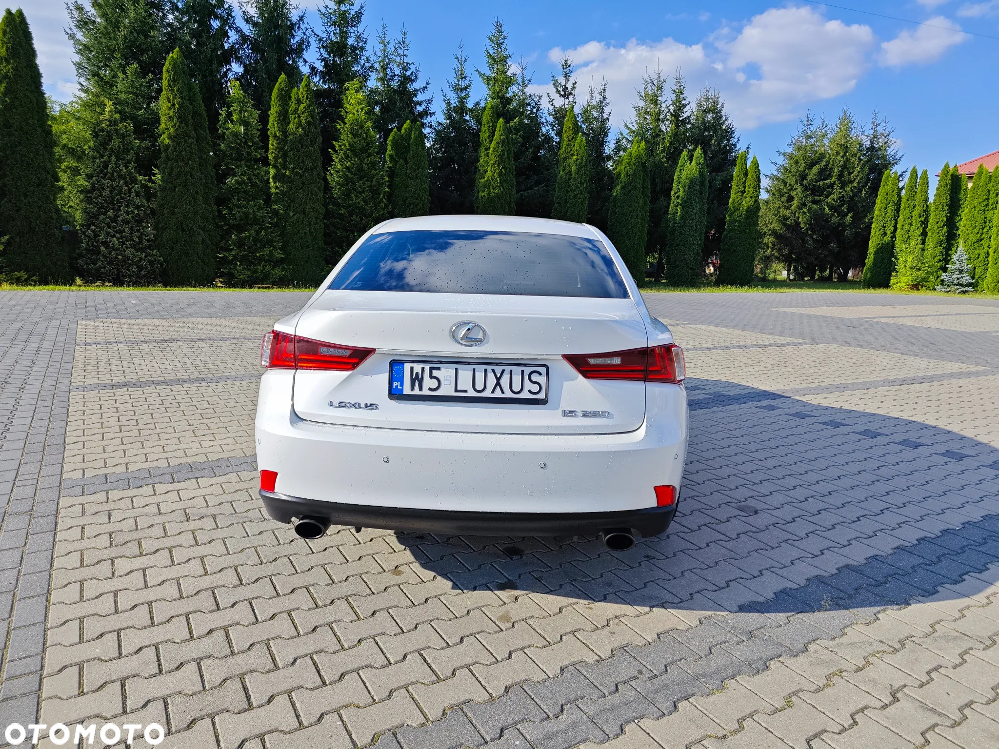 Lexus IS - 4