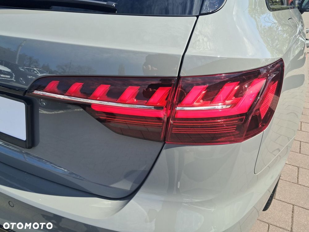 Audi A4 Avant - 10