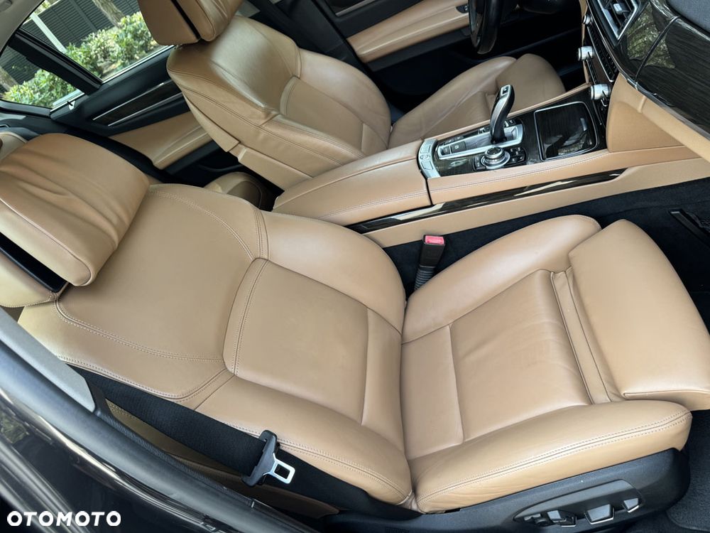 BMW Seria 7 740d xDrive Edition Exclusive - 38