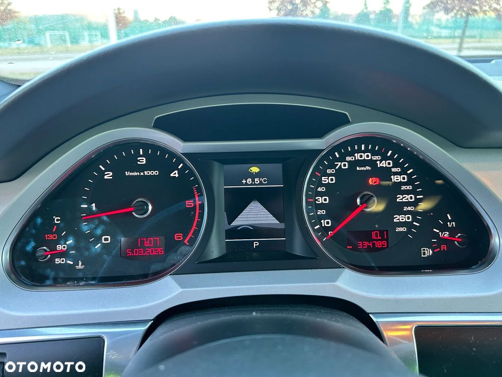 Audi A6 Avant - 11