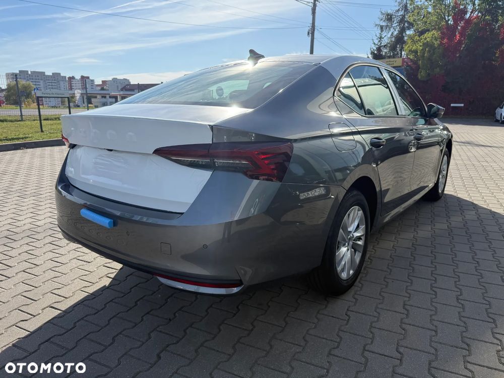 Skoda Octavia 1.5 TSI Drive Essence - 6