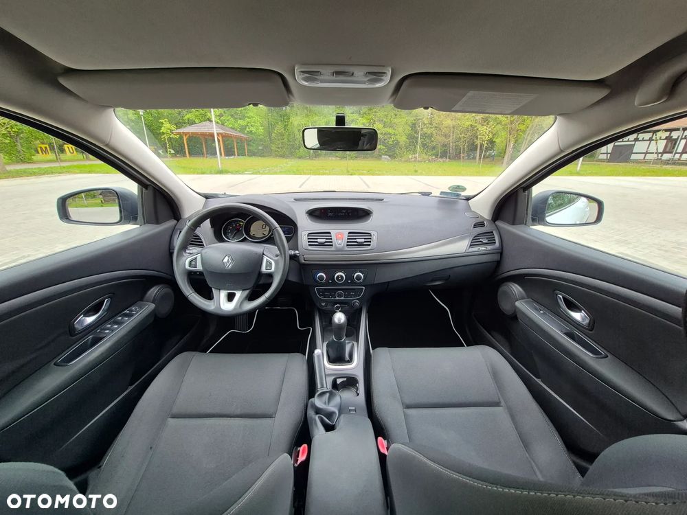 Renault Megane 1.6 16V 100 Expression - 11