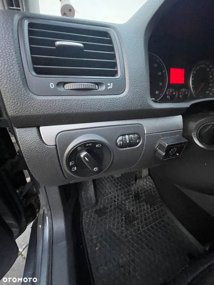 Volkswagen Golf - 15