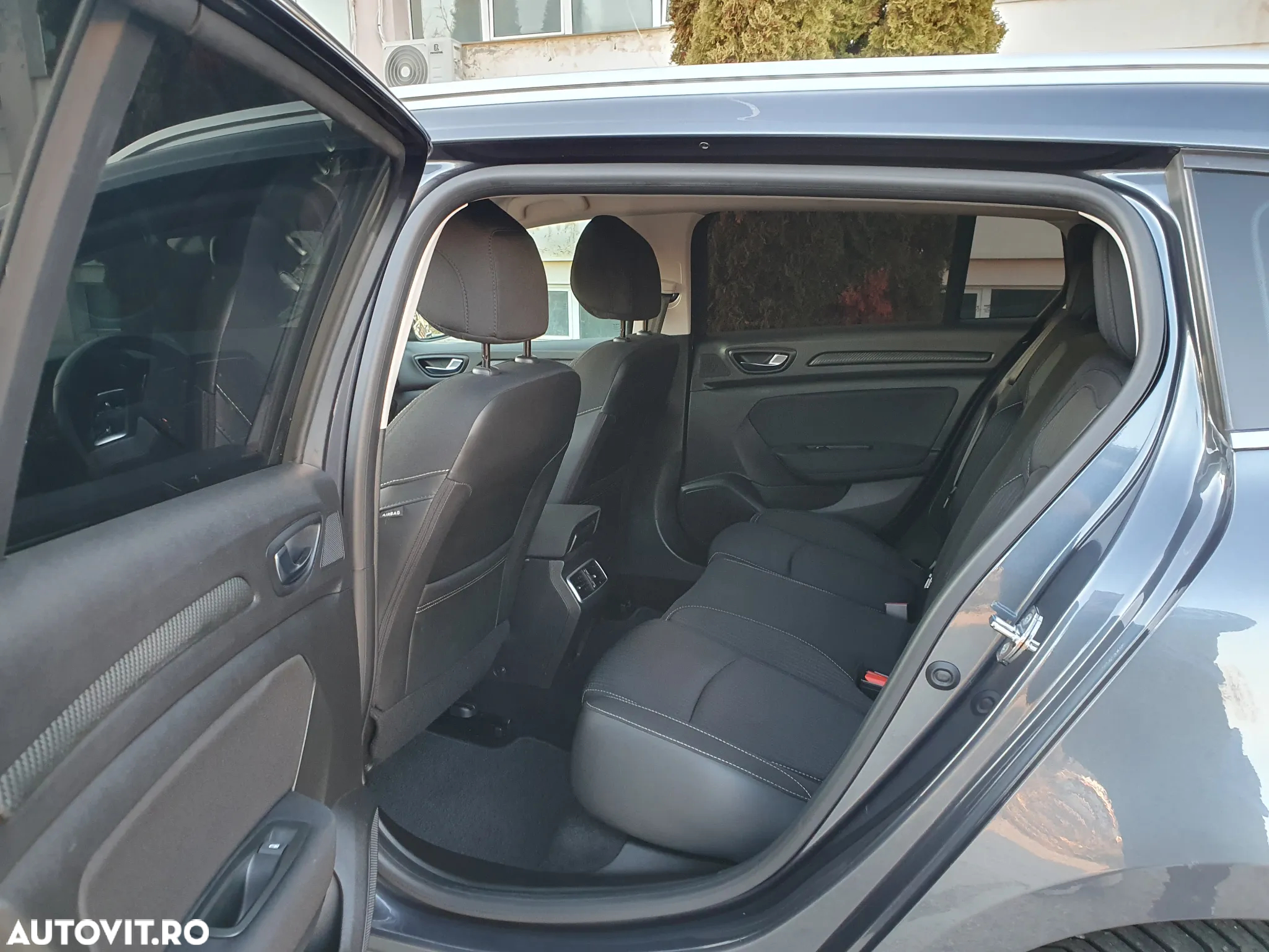 Renault Megane Estate Blue dCI Intens - 37
