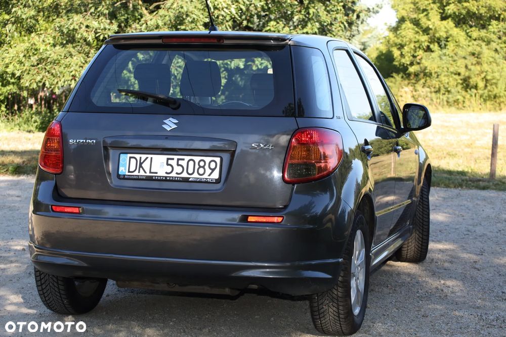 Suzuki SX4 - 3