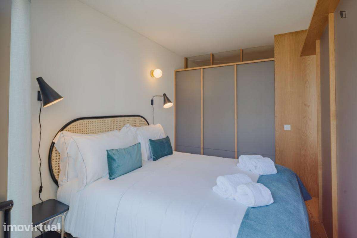 Apartamento com 1 quartos - localizado em Bonfim Porto - Grande imagem: 2/11