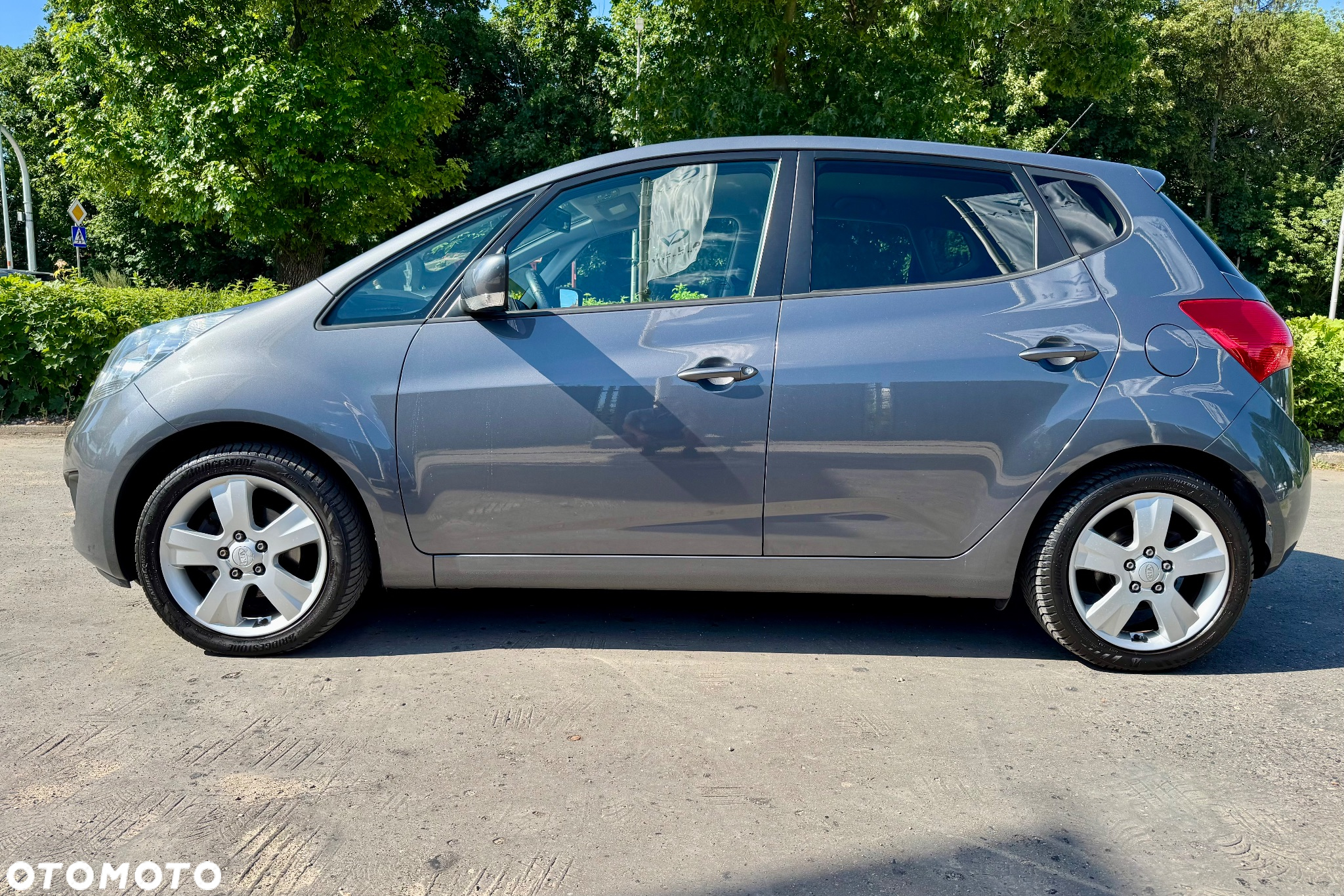 Kia Venga - 5