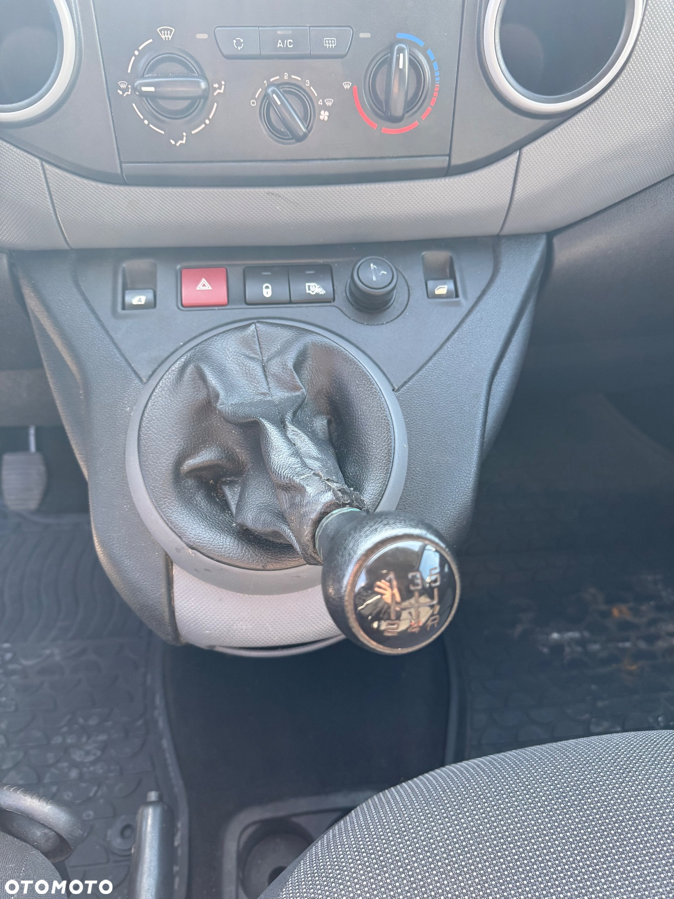 Peugeot Partner Van 1.6 hdi - 14